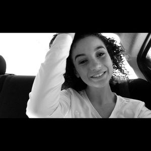 Meet your Posher, Michaela