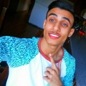 Meet your Posher, Adel