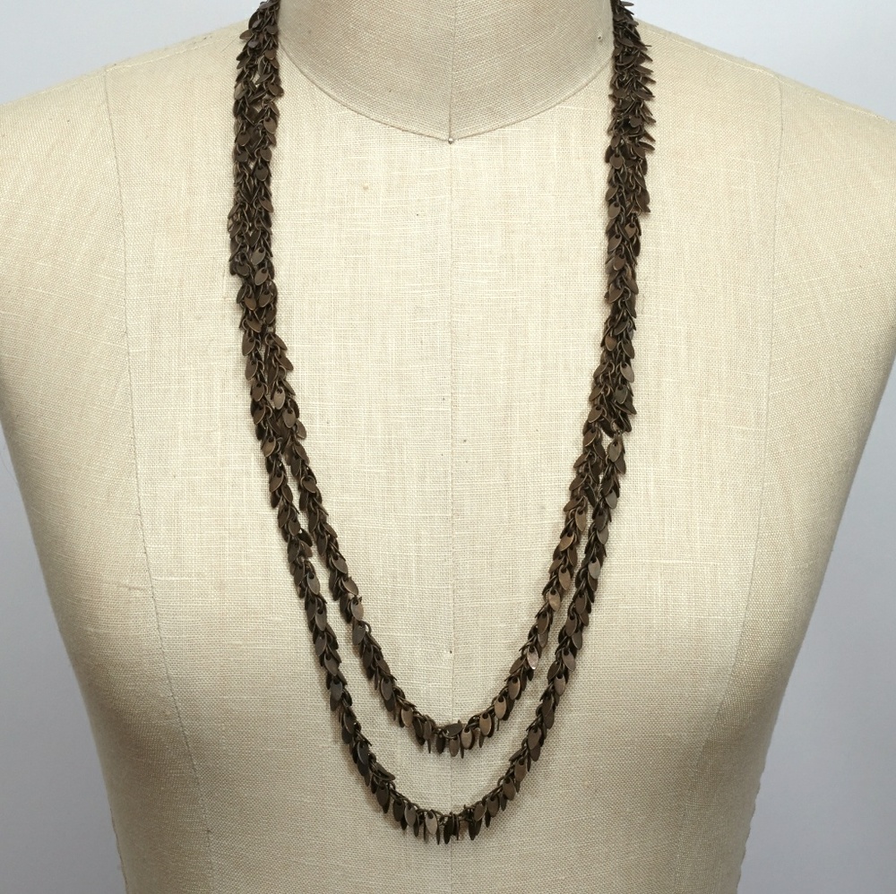 Extra long metal "leaves" necklace