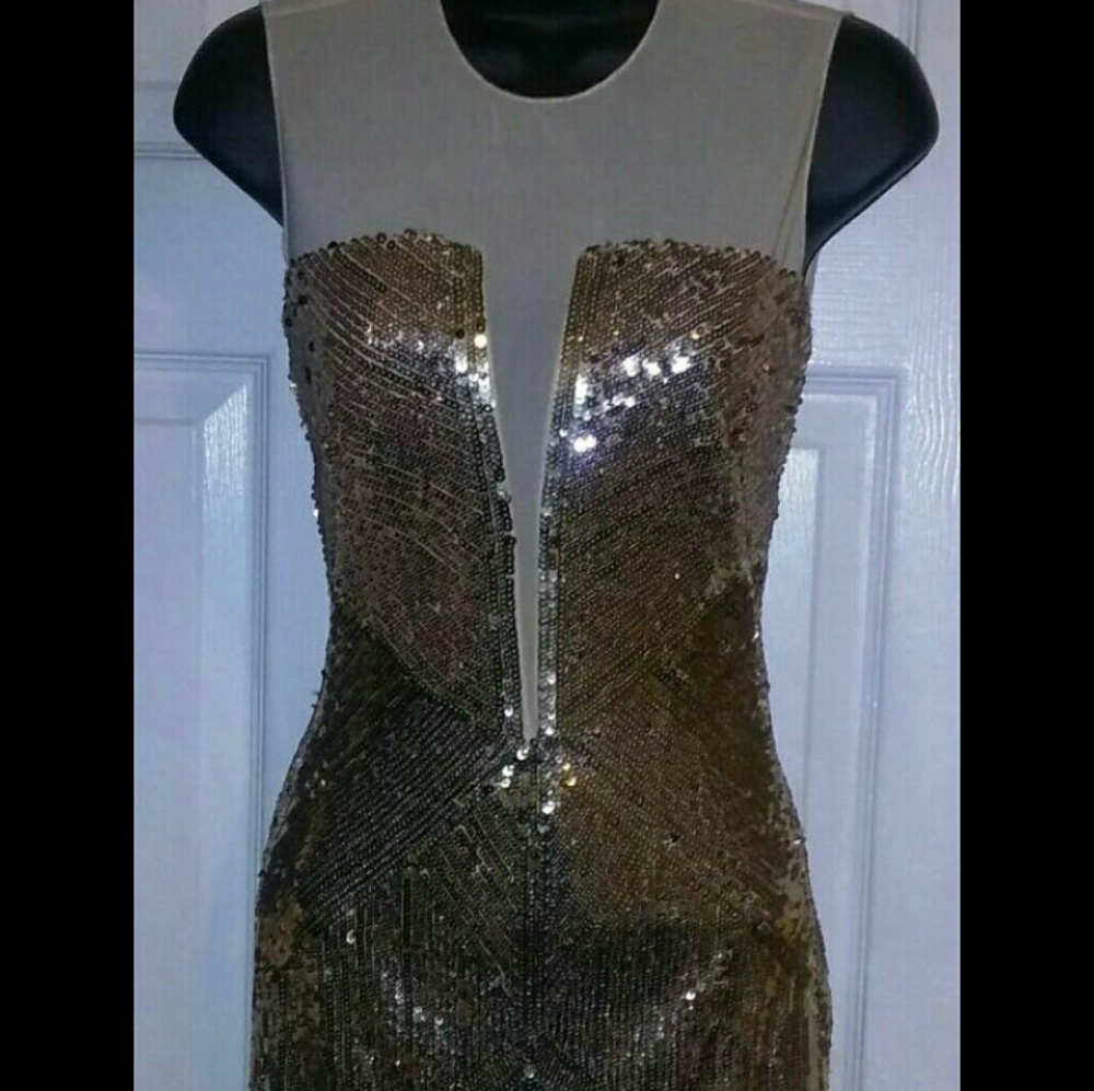 LIKE NEW Bebe Dress