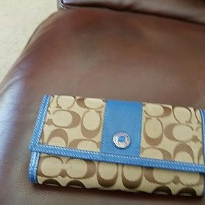 Authentic Coach wallet