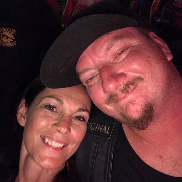 Meet your Posher, Mechele - Picture 1 of 1