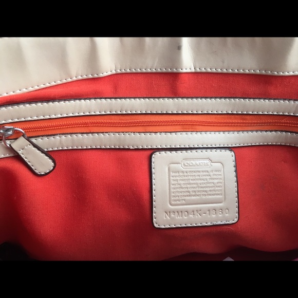 Coach purse - Picture 2 of 4