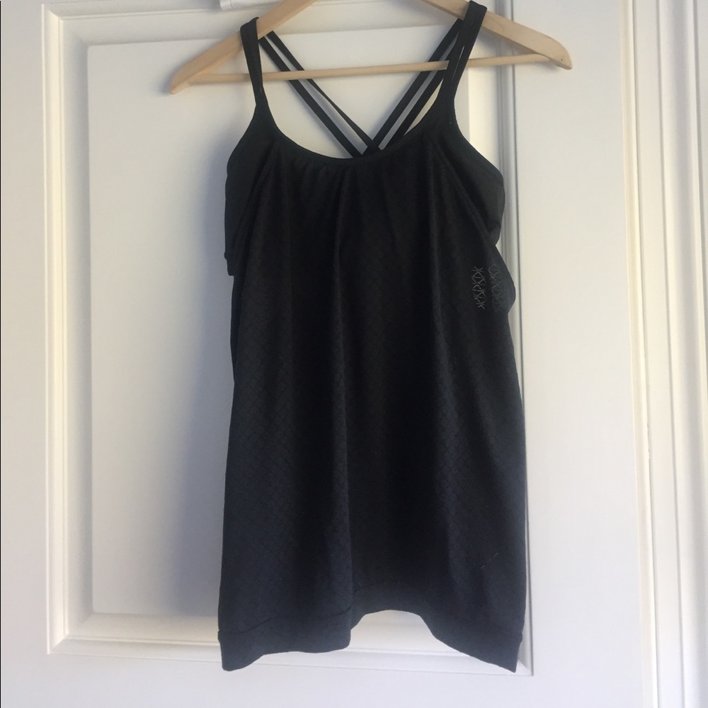 Athletic top