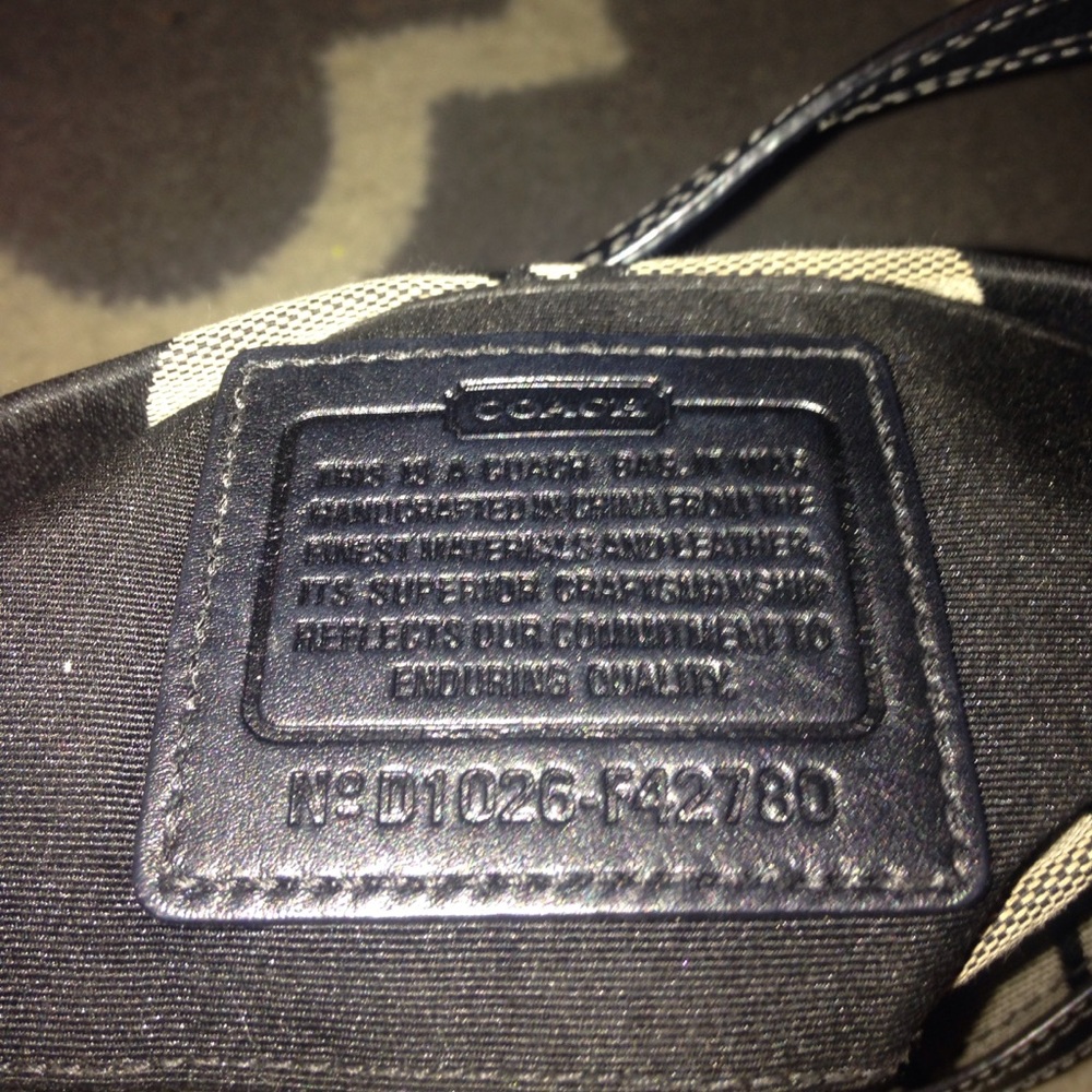 Coach Purse - Picture 3 of 3
