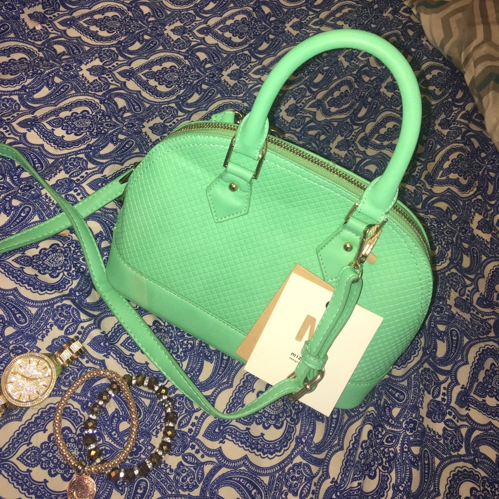 Small messenger bag