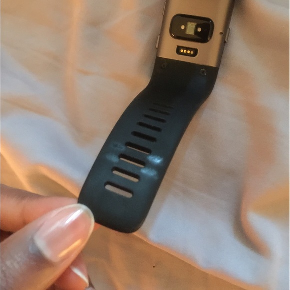 Fitbit Surge size small EUC - Picture 6 of 7