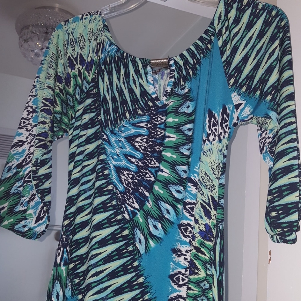 Shift Dress. - Picture 2 of 4