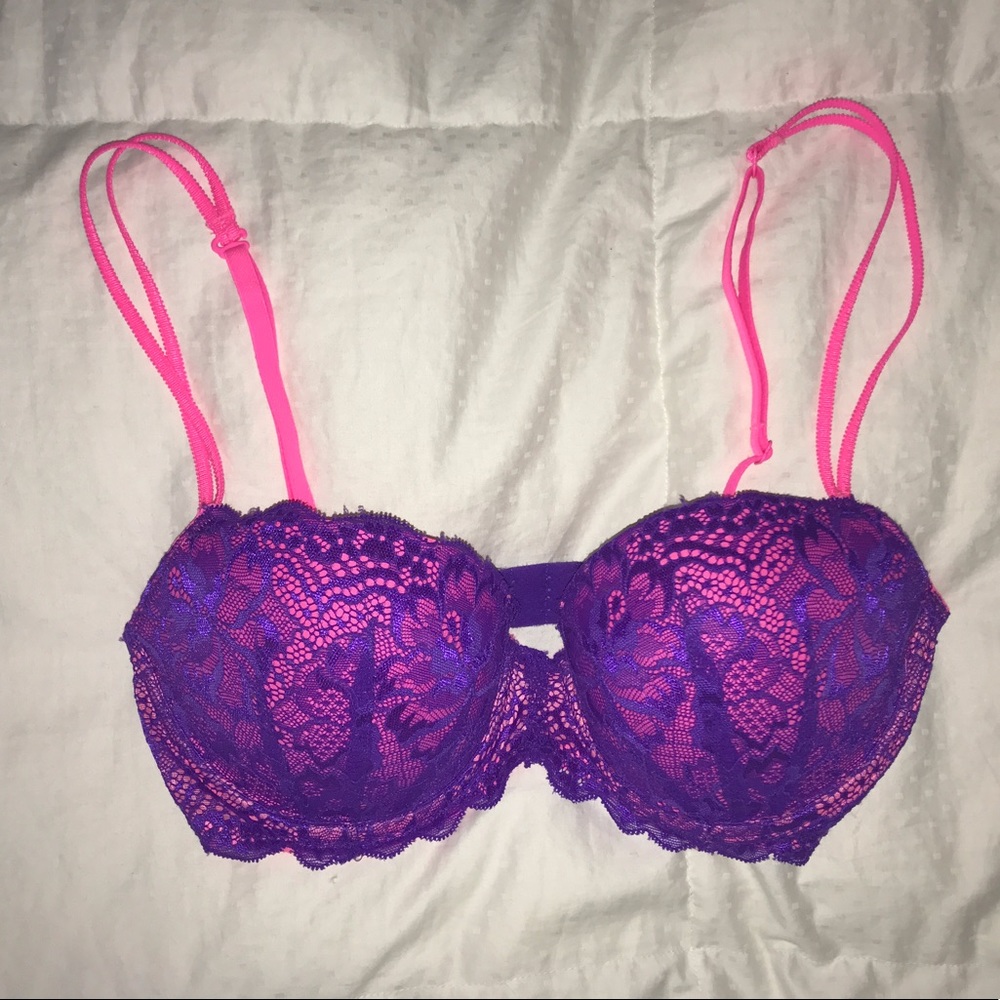 VS Pink Date Bra