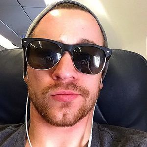 Meet your Posher, Cory