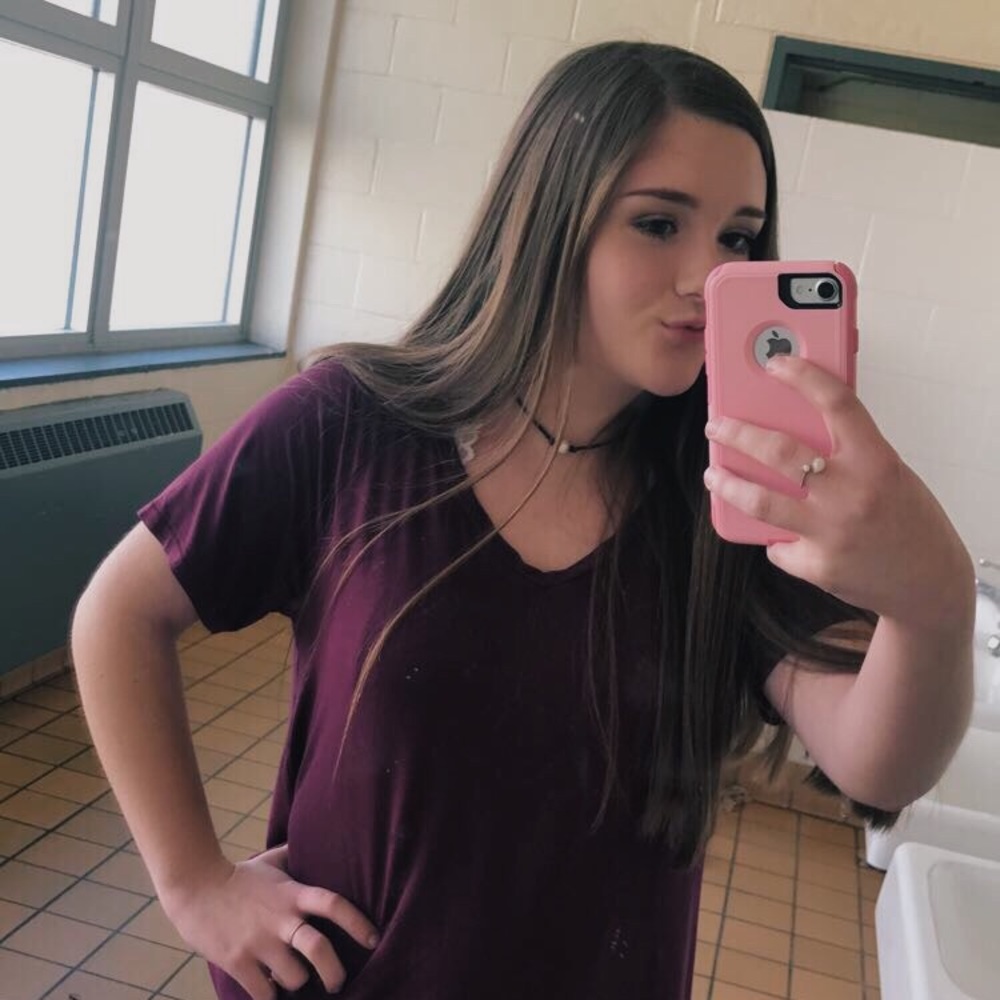 Meet your Posher, Lydia