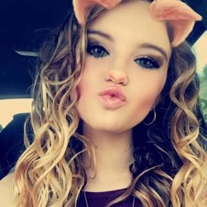 Meet your Posher, Cecilia