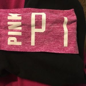 Pink yoga leggings !