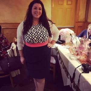 Meet your Posher, Danielle