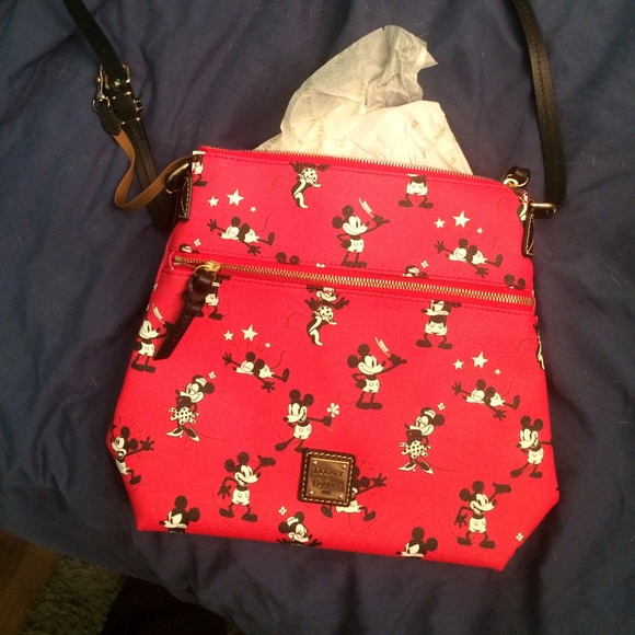 Disney Dooney crossbody. NWOT. Never used. - Picture 2 of 3