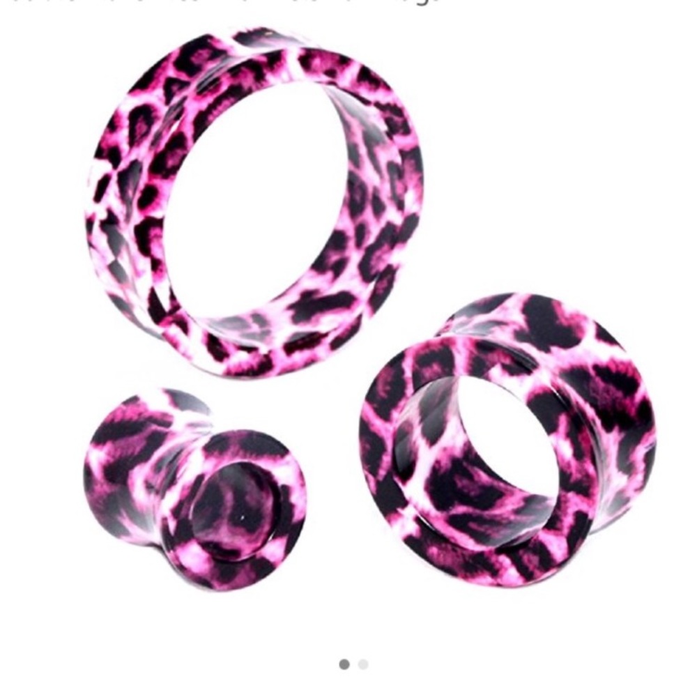 Pink leopard 20mm/ 3/4 plugs