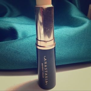 Anastasia Beverly Hills stick foundation