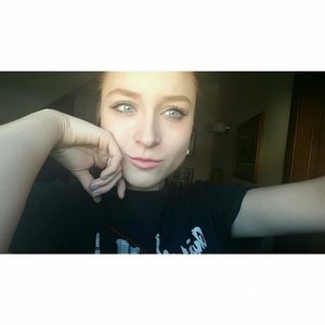 Meet your Posher, Jillian