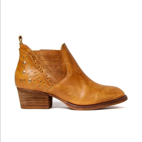 Western Low Leather Stud Bootie - Picture 2 of 7