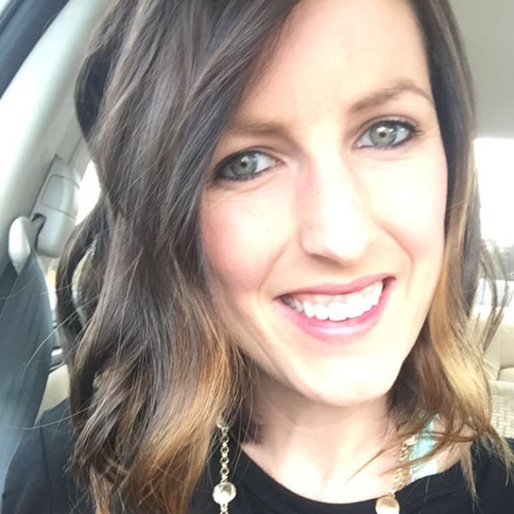 Meet your Posher, Lauren