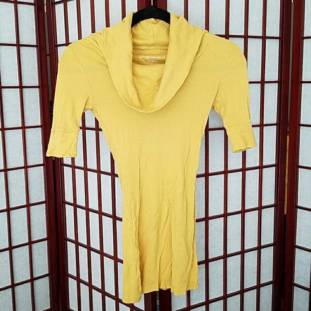 Express yellow sexy basic tee. Size XS.