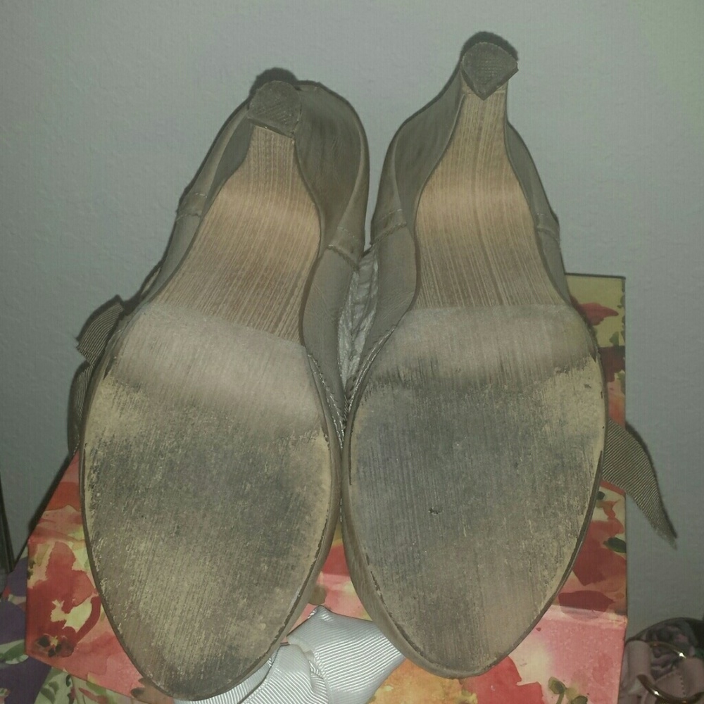 Cute boot - Picture 4 of 5