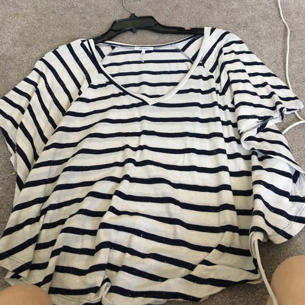 White and blue striped kirra shirt