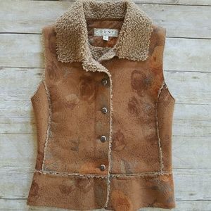 Country Clothing Company tan vest