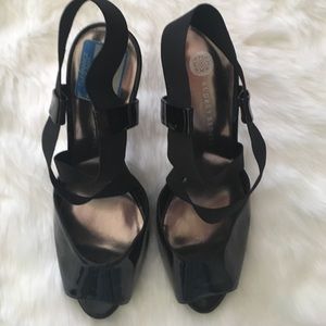 Audrey Brook Heels never worn