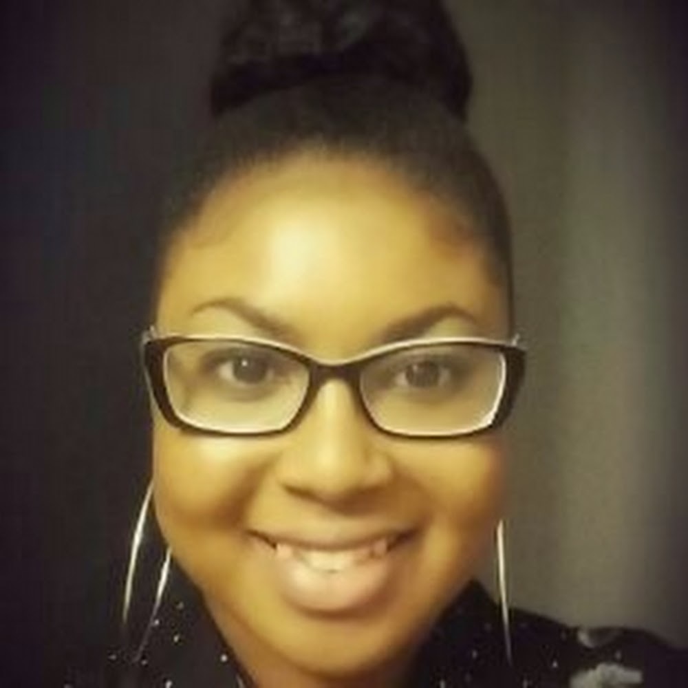 Meet your Posher, Lakendra