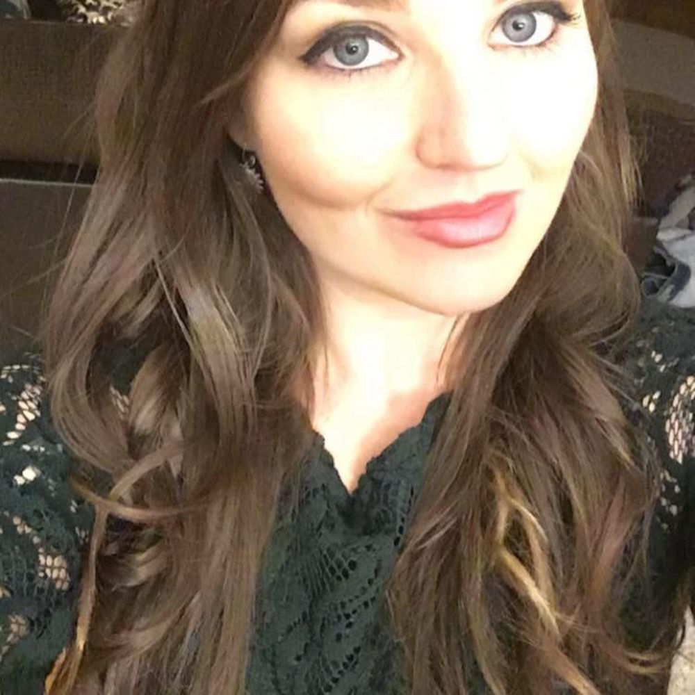 Meet your Posher, Alissa
