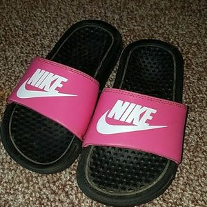 Nike girl's sandals