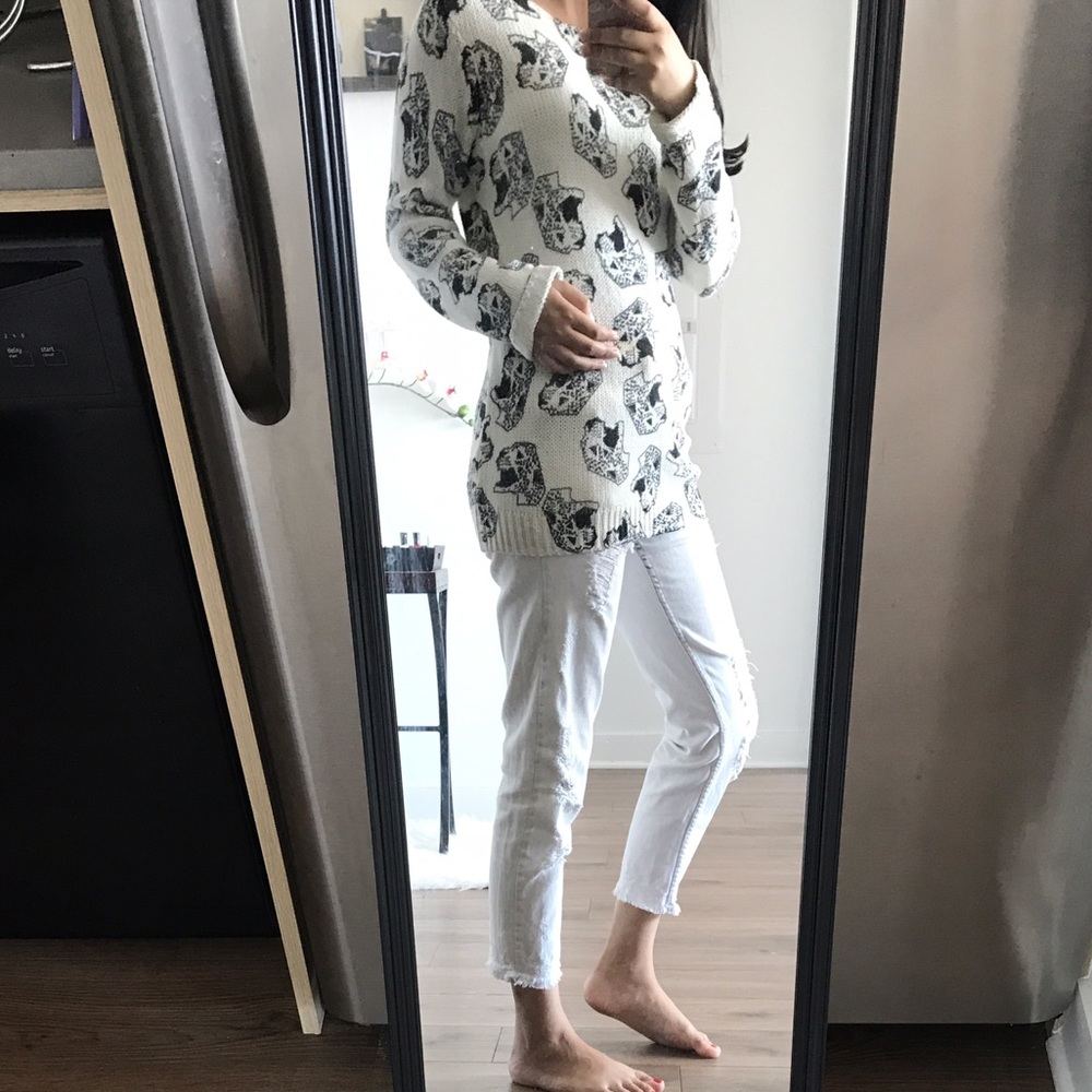 H&M Jaguar-print long sweater with rolled sleeves
