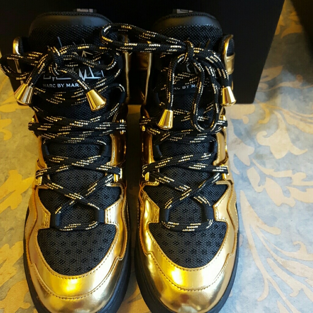 Marc Jacobs  High Top Ninja Sneakers