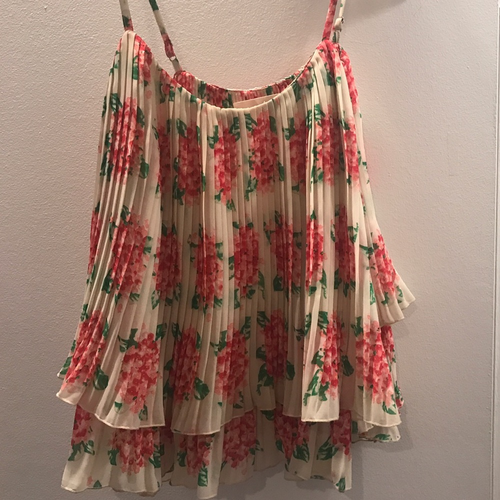 Floral top