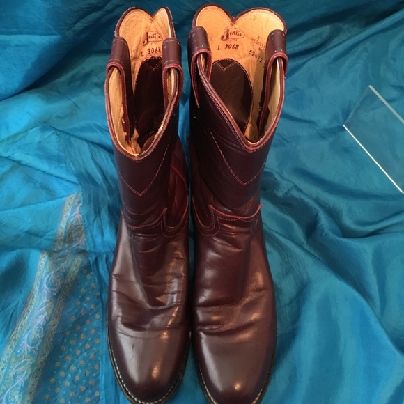 Justin Boots - Picture 2 of 6