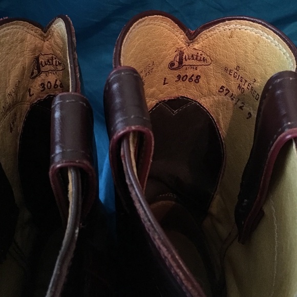 Justin Boots - Picture 3 of 6