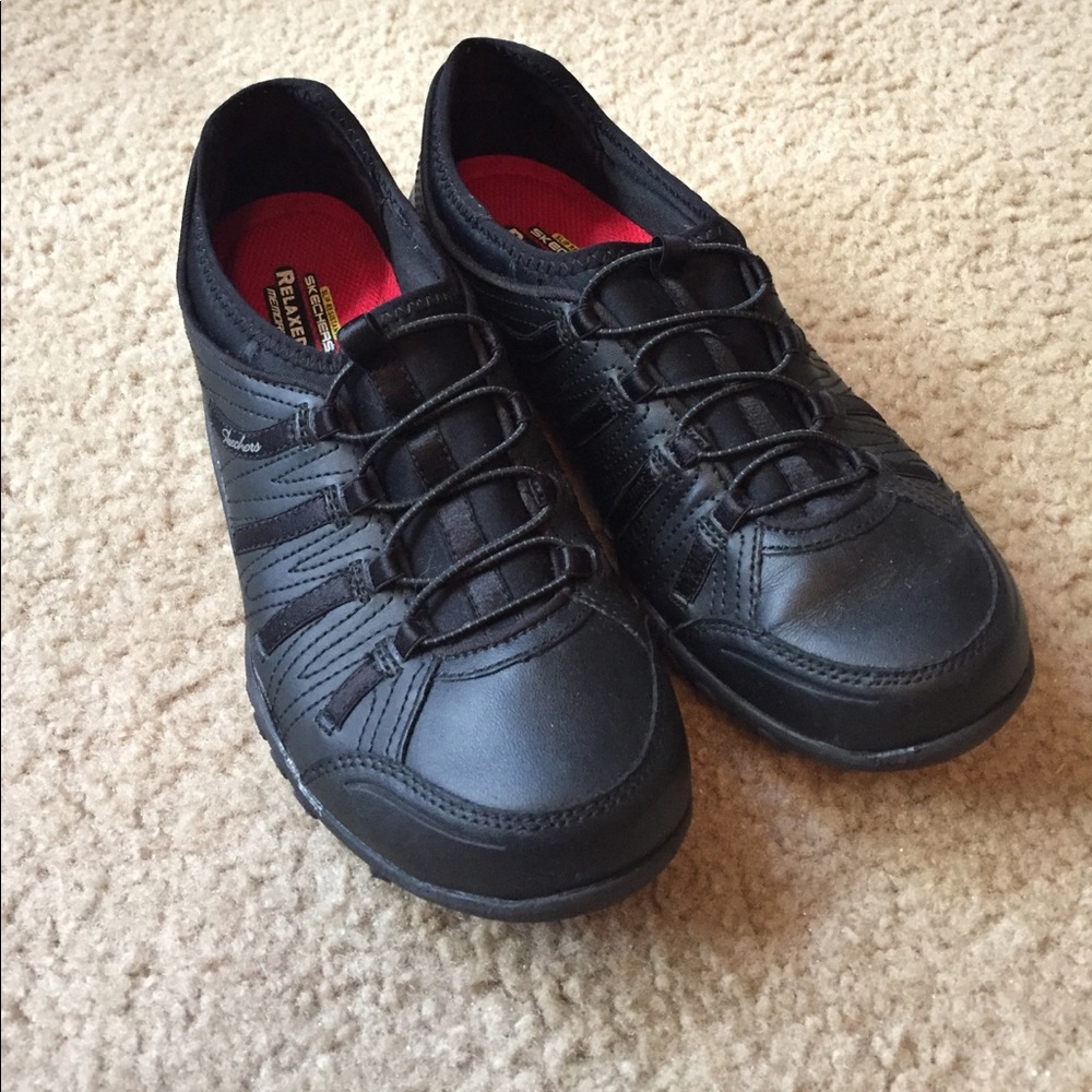 Sketchers non-slip work shoes