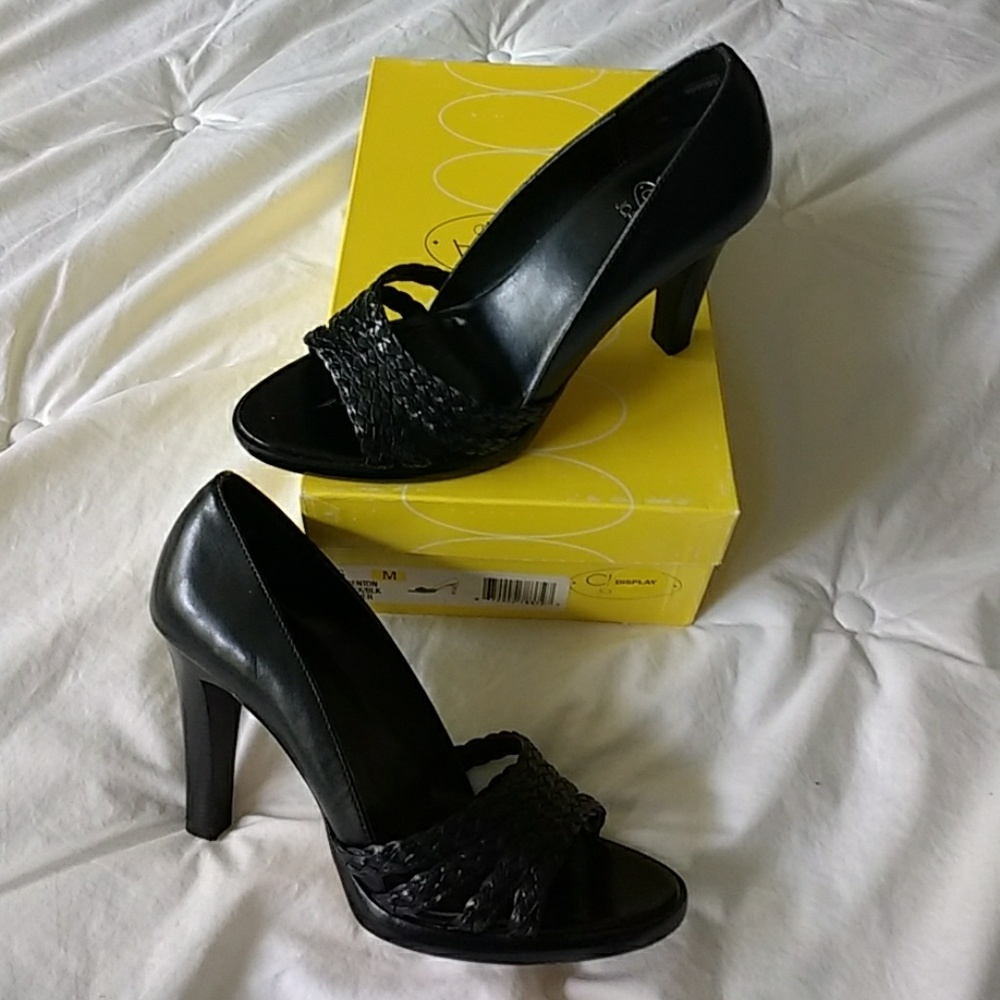 Joan & David Leather open-toe heels