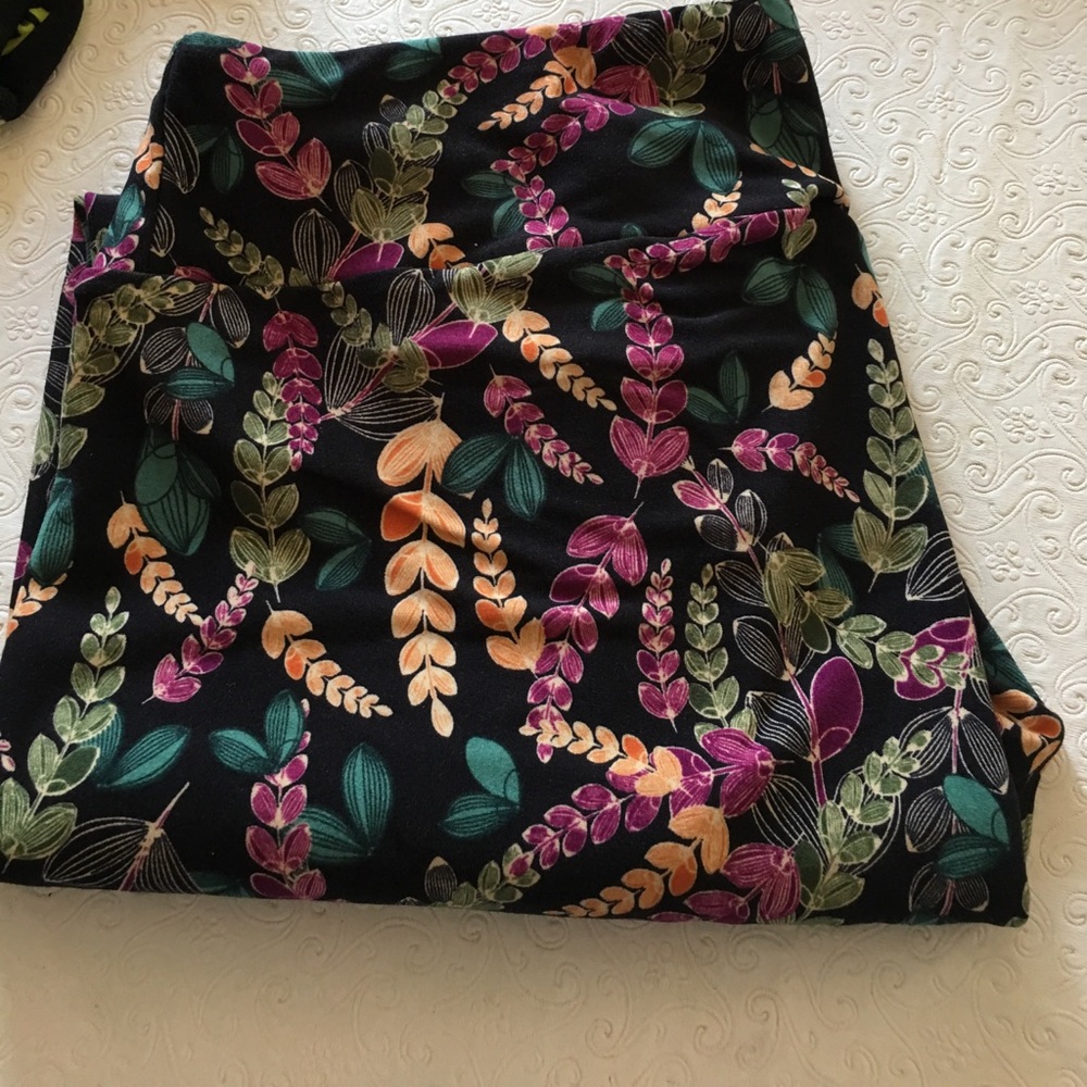 Beautiful LulaRoe TC Leggings