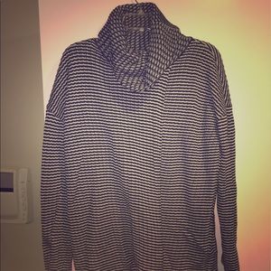 Cabi swing turtleneck sweater