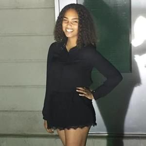 Meet your Posher, Kamlynne