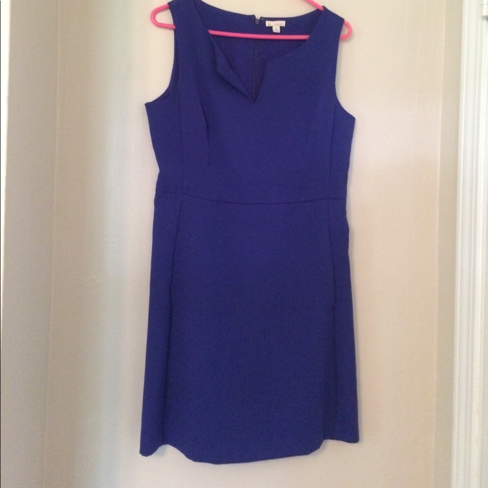 Gap size 6 blue knee length dress