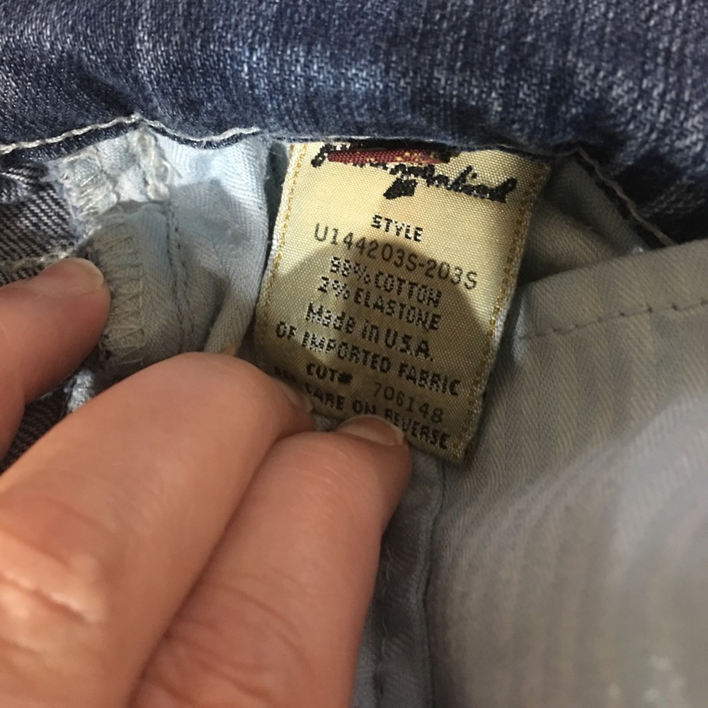 7 For All Mankind Boy Cut 26x30 - Picture 6 of 6