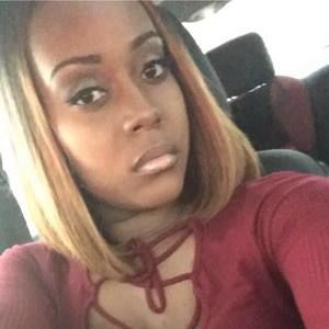 Meet your Posher, Kendra