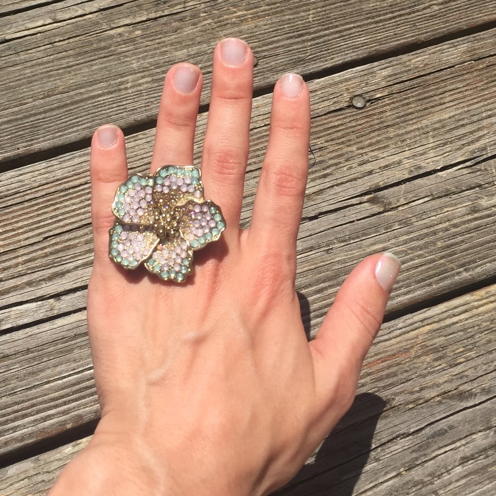 Aldo jeweled flower ring size 6
