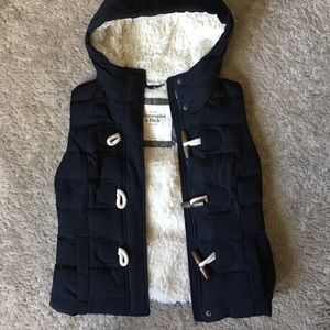 Abercrombie and Fitch hooded vest! Abercrombie and Fitch hooded vest!