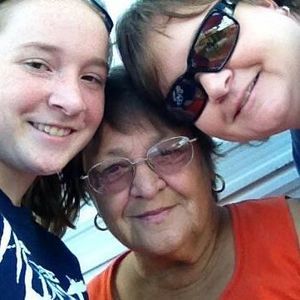 Meet your Posher, Eleanor