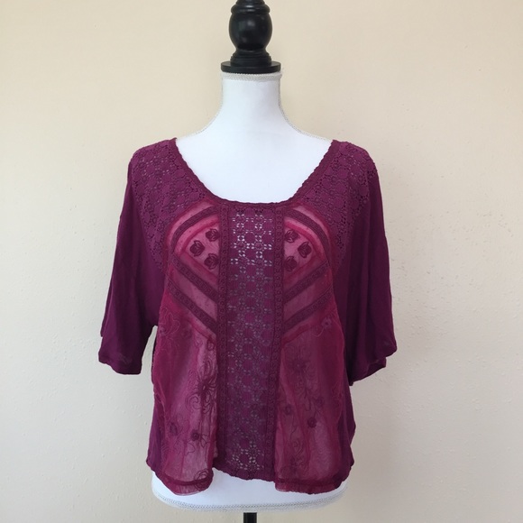 Urban Outfitters Tops - Urban Outfitters Kimchi Blue Magenta Boho Top M