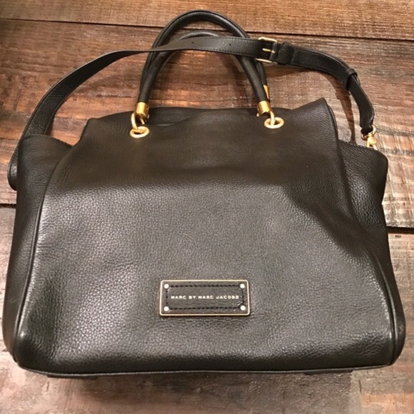 Marc Jacobs Handbags - NWOT. Marc Jacobs Tote